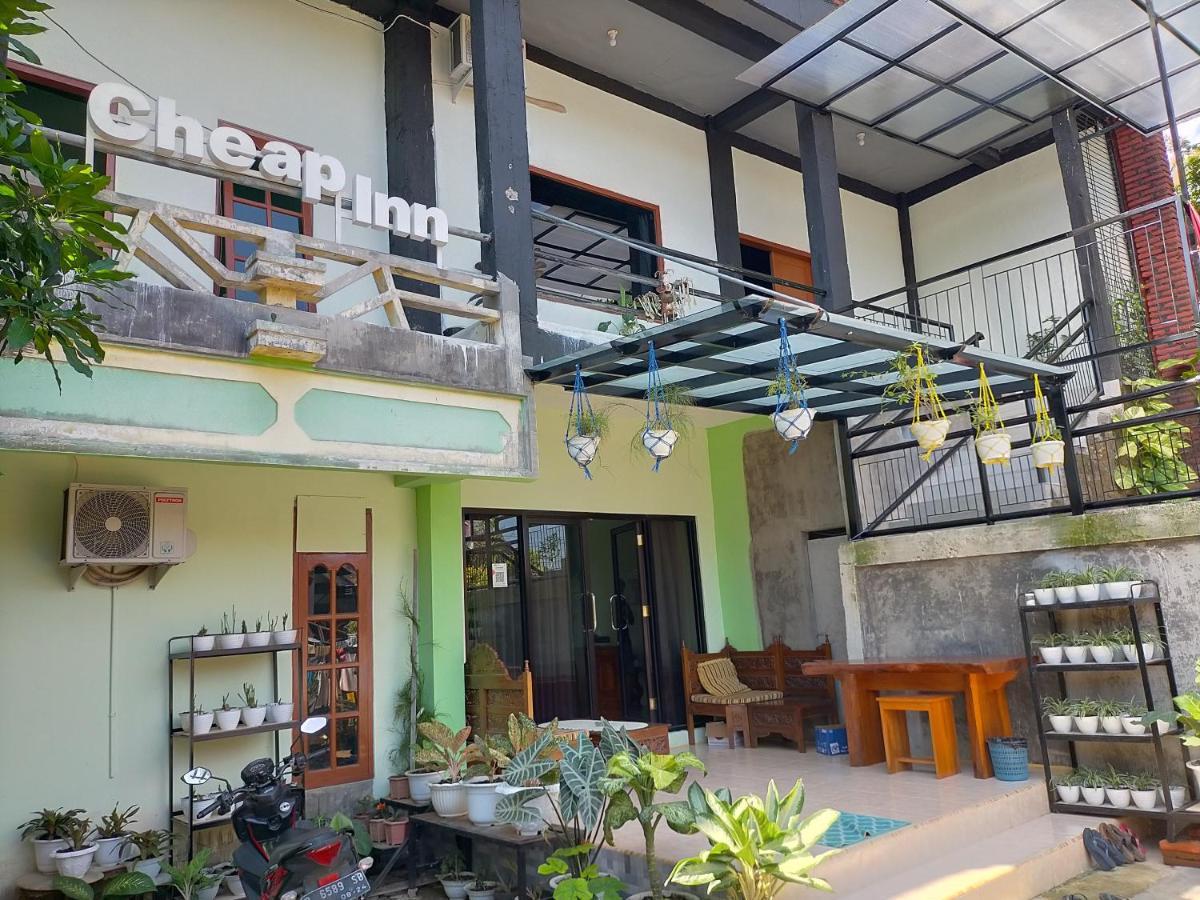 Cheap Inn Banyuwangi Banyuwangi  Exterior foto